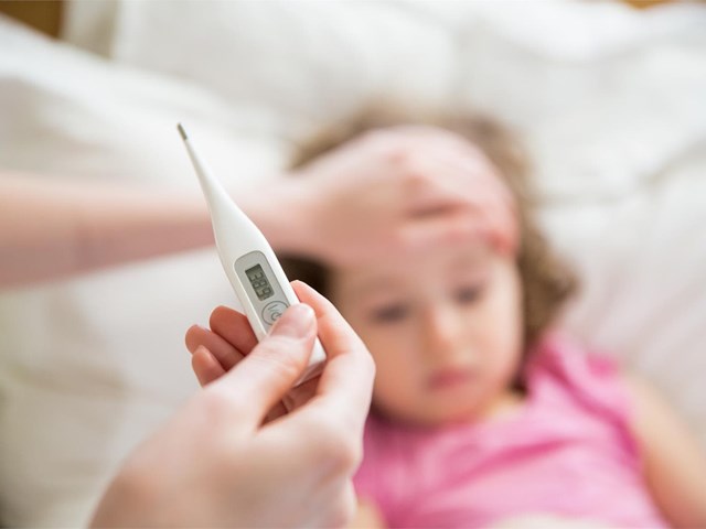 ¿Cómo actuar ante la fiebre en niños?