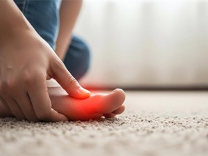 ¿Sufre de juanetes? Póngase en manos de nuestro podólogo en Sanxenxo